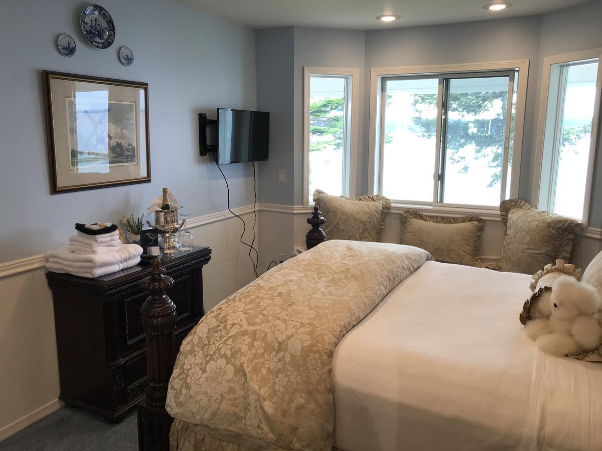 Sea Mist Waterfront B&B Camano エクステリア 写真